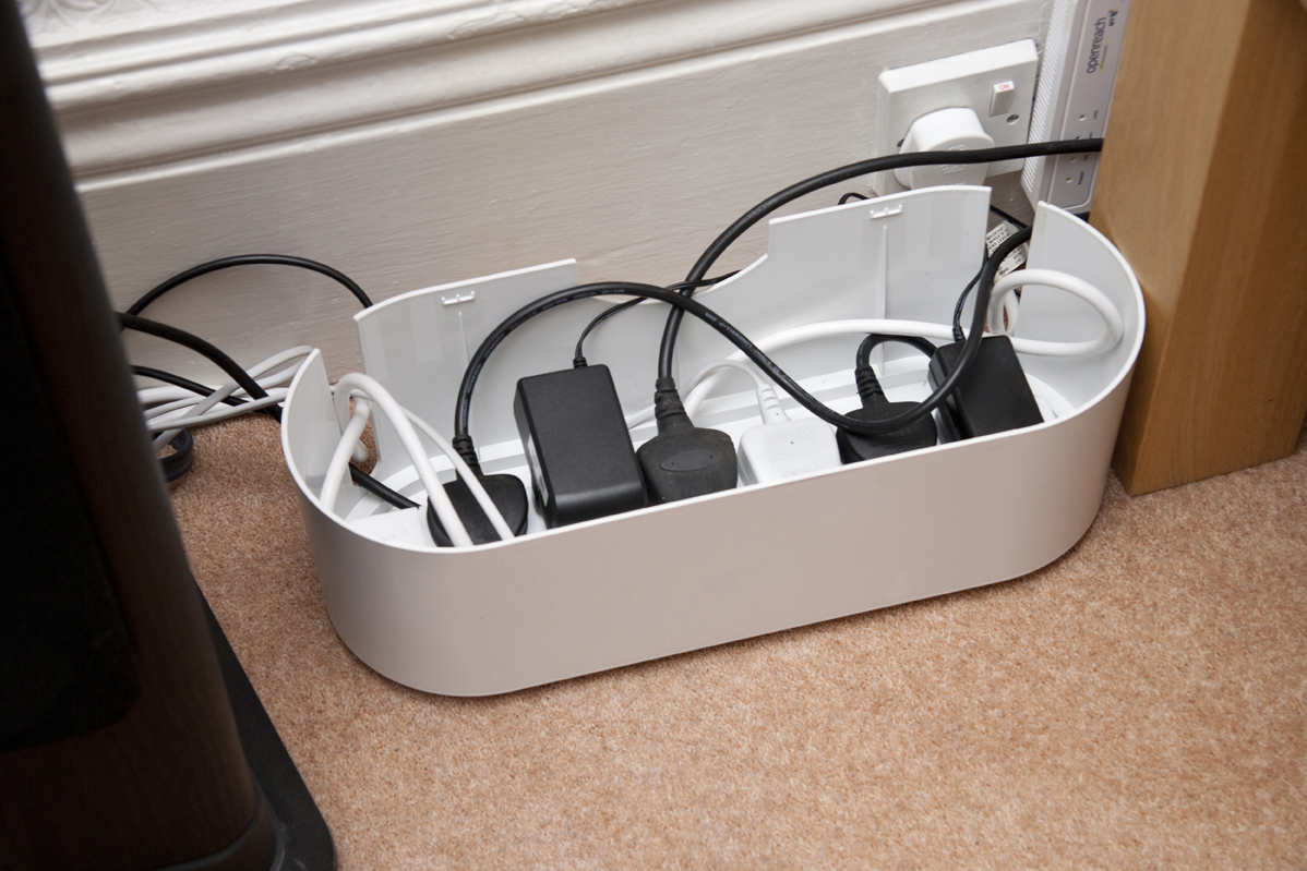 Cable Tidy Unit Being Applied